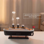 Titanic Ship Humidifier – Jellyfish Smoke Ring Aroma Diffuser with Remote